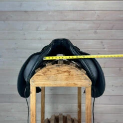 Used Albion SLK Dressage Saddle 17.5/MW -Horse Gear Shop 329 Front Measurement 73209.1686181187
