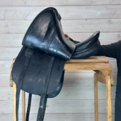 Used Stubben Portos Dressage Saddle 17.5/MW -Horse Gear Shop 330 L Flap 89169.1686181817