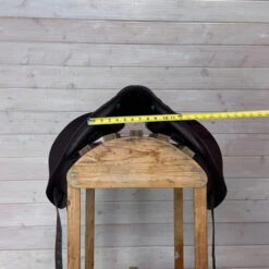 Used Equipe Viktoria Monoflap Dressage Saddle 17.5/W -Horse Gear Shop 334 Front Measurement 12178.1687461318