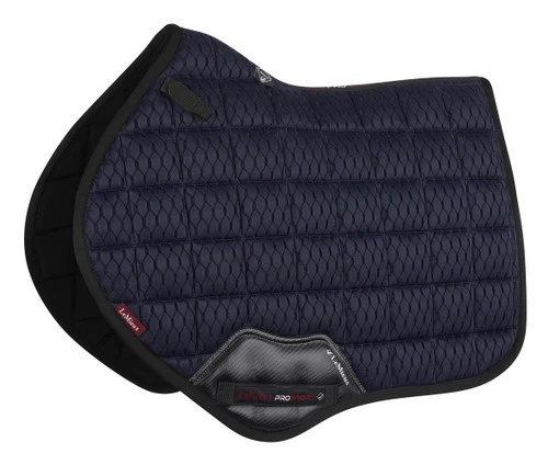 LeMieux Carbon Mesh CC Square Pad 2 LeMieux Carbon Mesh CC Square Pad - Image 2