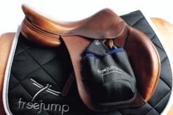 Freejump Stirrup Pockets -Horse Gear Shop freejump stirrup pocket blue saddle 16784.1560884977