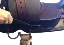 Circle Y Topeka Flex2 Trail Saddle 1651 -Horse Gear Shop omaha saddle rigging circle y 59222.1573506670