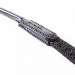 Kavalkade Rolled Rubberized Reins With Stops -Horse Gear Shop rolled ruberized reins stops black detail 223 12 black kavalkade 66808.1680906300