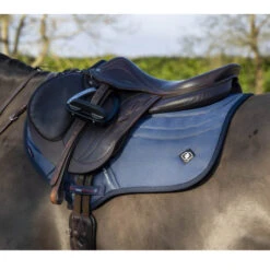 LeMieux Ultra Mesh Close Contact Pad -Horse Gear Shop ultra mesh cc navy lifestyle 4826 lemieux 36384.1636828885
